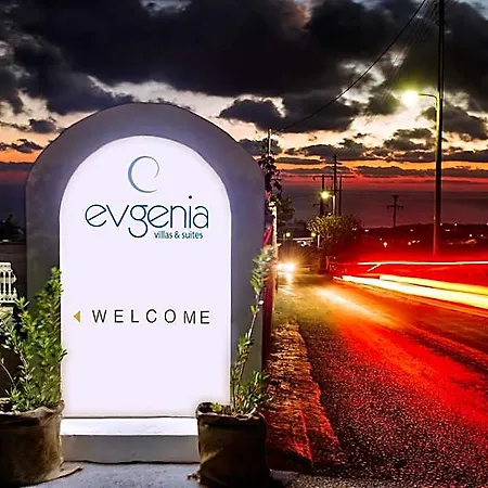 Evgenia & By Calm Collection Fira (Santorini)